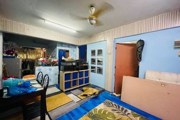 FLAT GUGUSAN CEMPAKA 5 KOTA DAMANSARA