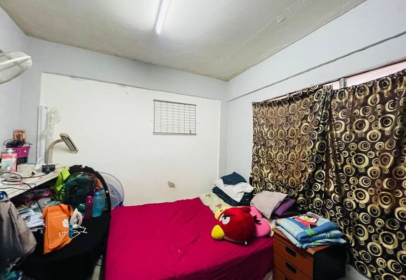 FLAT GUGUSAN CEMPAKA 5 KOTA DAMANSARA