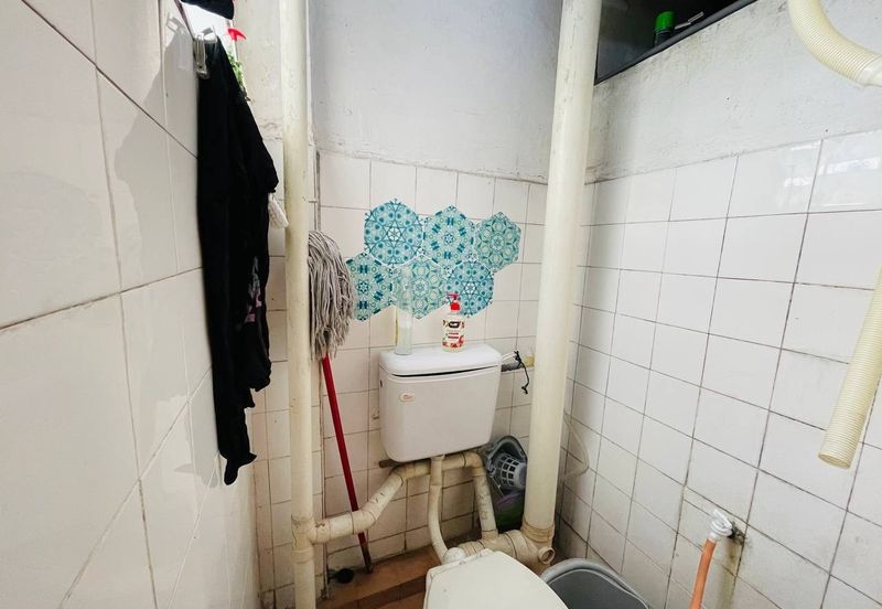 FLAT GUGUSAN CEMPAKA 5 KOTA DAMANSARA