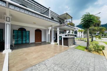 Peranakan Straits, Setia Eco Templer