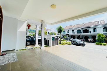 Peranakan Straits, Setia Eco Templer