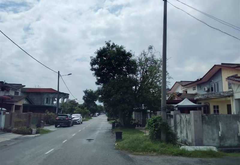 Jalan Kemboja 4A