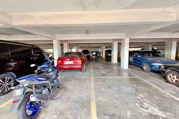 Sri Ampang Mas Condominium  Taman Dagang, Ampang