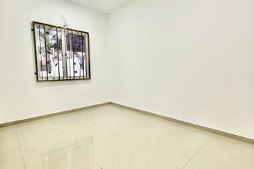 Facing IjSingle Storey Terrace Taman Telipot 3A/2, Bukit Sentosa