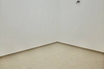 Facing IjSingle Storey Terrace Taman Telipot 3A/2, Bukit Sentosa