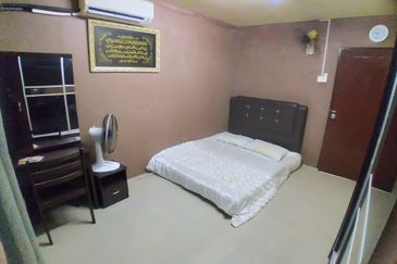 700m ke LRT Taman Melati. Tingkat 1, Flat Sri Langkawi 1.