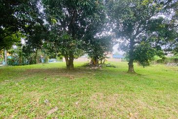 Kampung Melayu Batu Caves