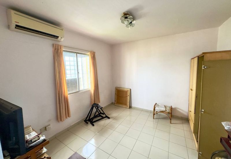 Apartment Lestari