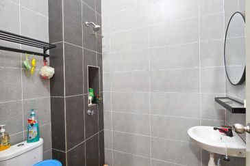 Seksyen 30, Shah Alam