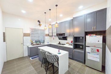 Seksyen 30, Shah Alam