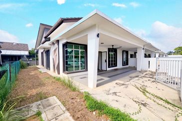 Seksyen 30, Shah Alam