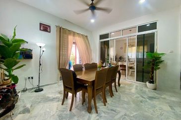 AU2 KERAMAT 2 STOREY SEMI D