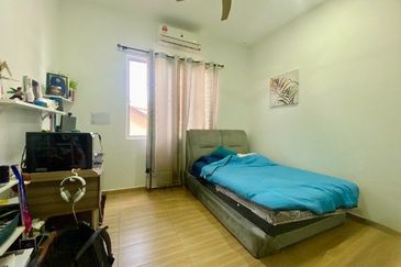 AU2 KERAMAT 2 STOREY SEMI D