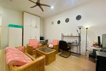 AU2 KERAMAT 2 STOREY SEMI D