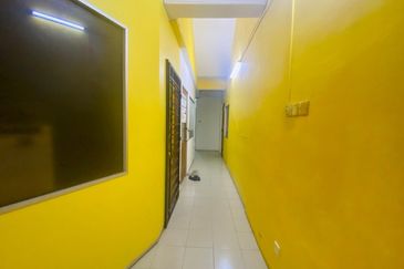 TAMAN MELAWATI 4 STOREY SHOP LOT