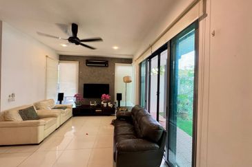 Bangi Lakehill Villas