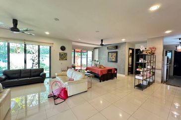 Bangi Lakehill Villas