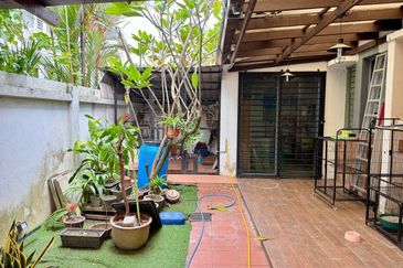 Bangi Lakehill Villas