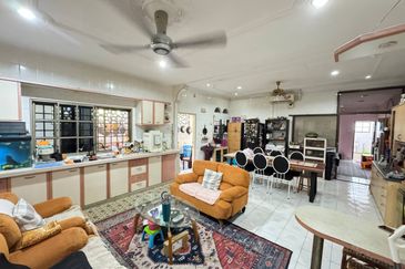 Taman Setia Jaya, Banting