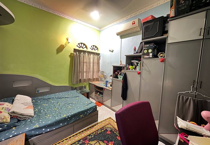 Taman Setia Jaya, Banting