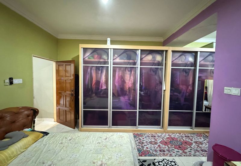 Taman Setia Jaya, Banting