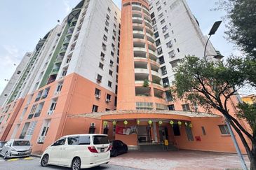 City Garden Palm Villa Condominium