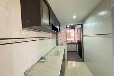 City Garden Palm Villa Condominium