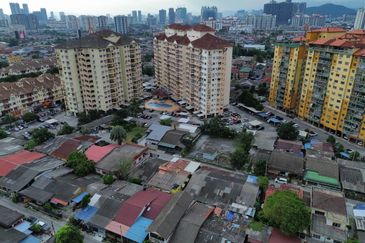 City Garden Palm Villa Condominium