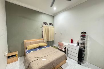 Taman Setia Jaya, Banting