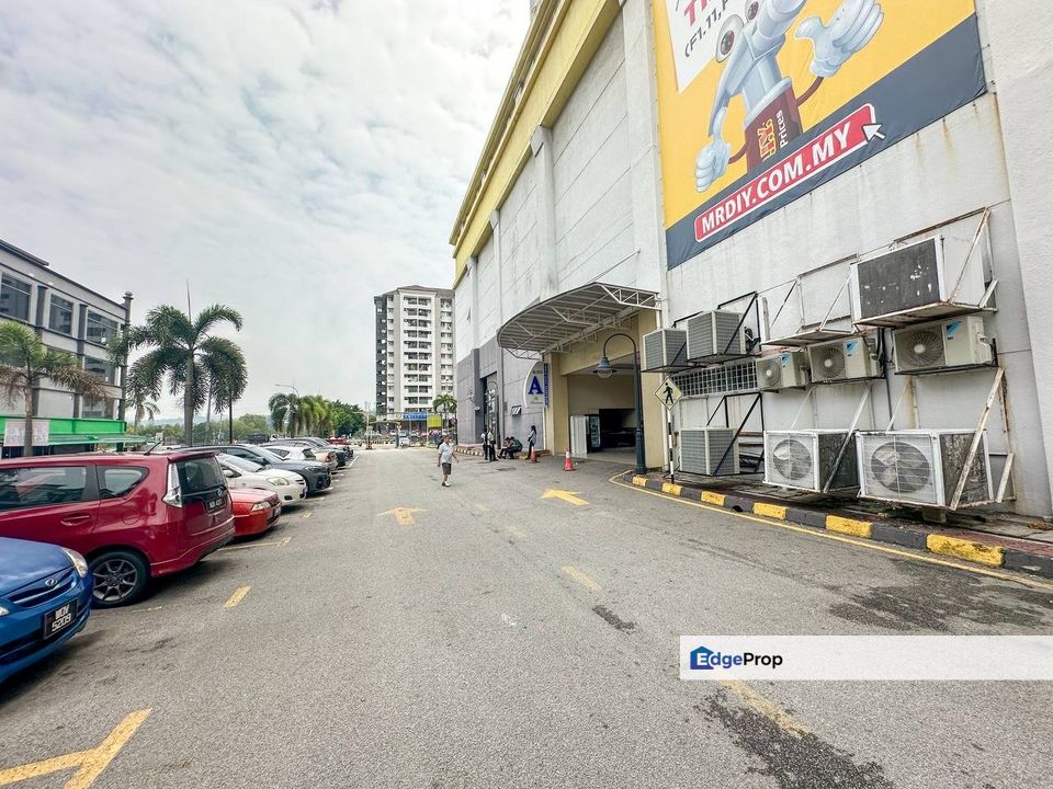 THE ACADEMIA @ SOUTH CITY PLAZA APARTMENT, SERDANG, SERI KEMBANGAN, Selangor, Seri Kembangan