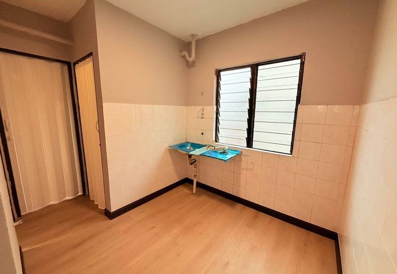 Gugusan Seroja, Seksyen 6 Kota Damansara