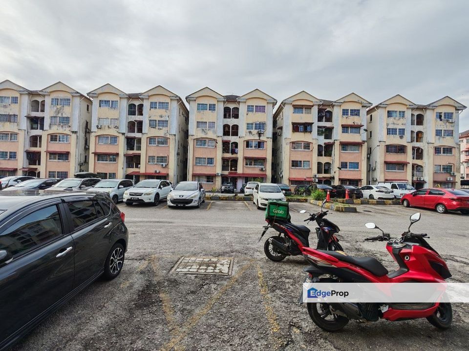 Apartment Orkid @ Bandar Pinggiran Subang Seksyen u5, Selangor, Subang