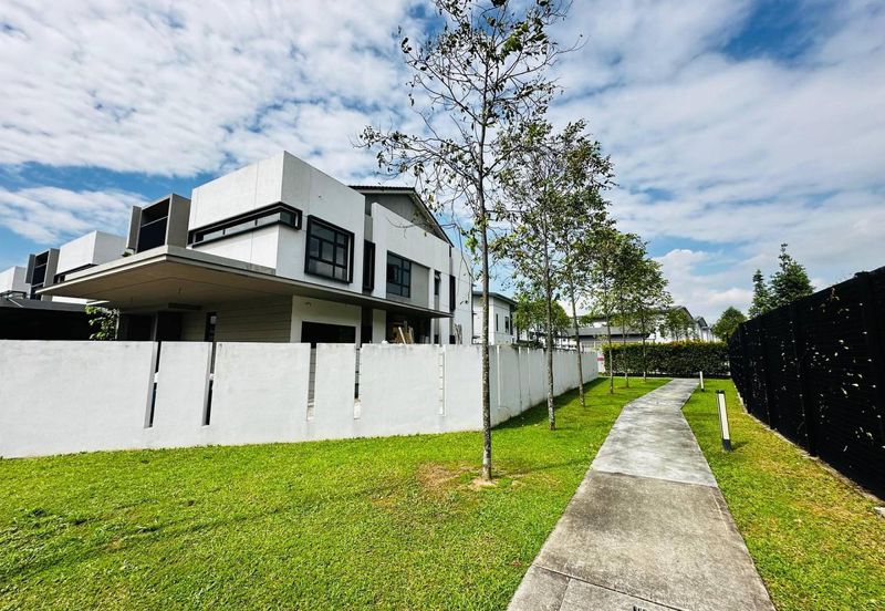 Avisa Residences @ Tropicana Alam