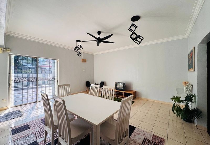 Renovated | Semi D Cluster Lorong Az Zaharah Puncak Alam