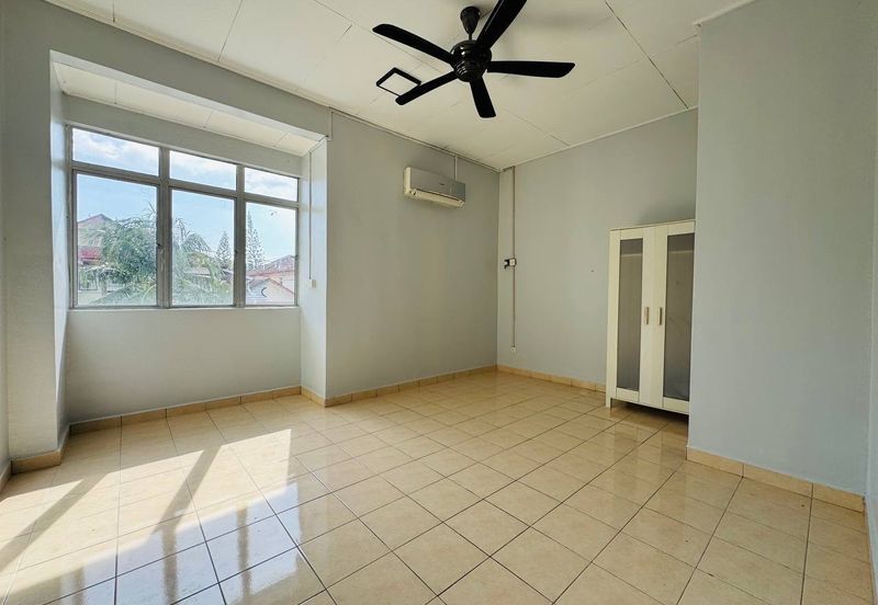 Renovated | Semi D Cluster Lorong Az Zaharah Puncak Alam