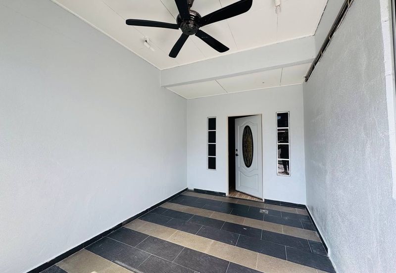 Renovated | Semi D Cluster Lorong Az Zaharah Puncak Alam