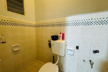 Renovated | Semi D Cluster Lorong Az Zaharah Puncak Alam