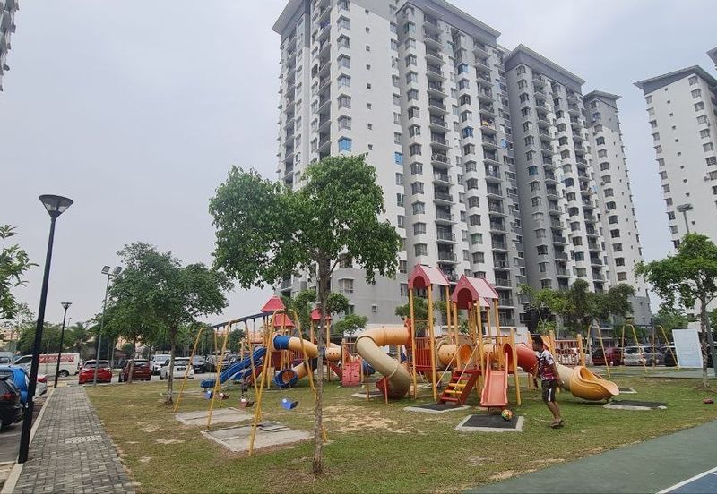 Residensi Laguna Biru 2