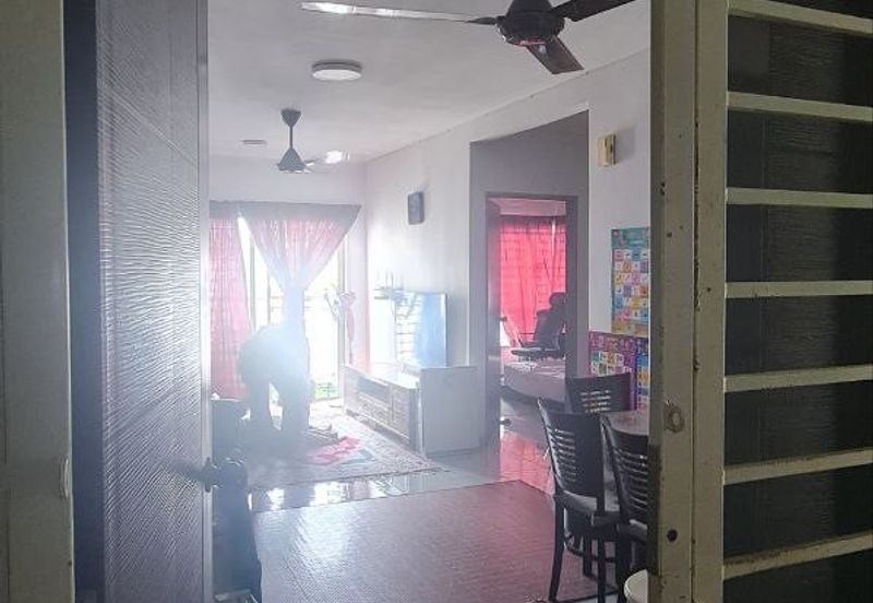 Residensi Laguna Biru 2