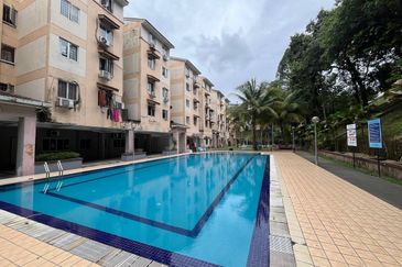 Saujana Apartment