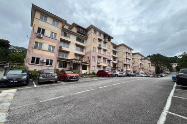 Saujana Apartment