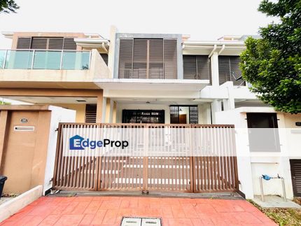 RENOVATED | DOUBLE STOREY TERRACE INTERMEDIATE HOUSE KARYA RESIDENSI JALAN KARYA SINAR KLANG, Selangor, Klang