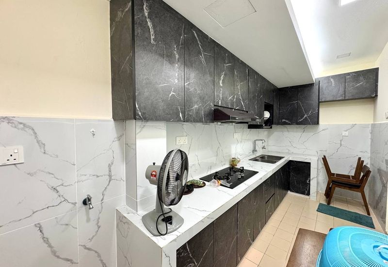 Residensi Bistaria, Ukay Bistari