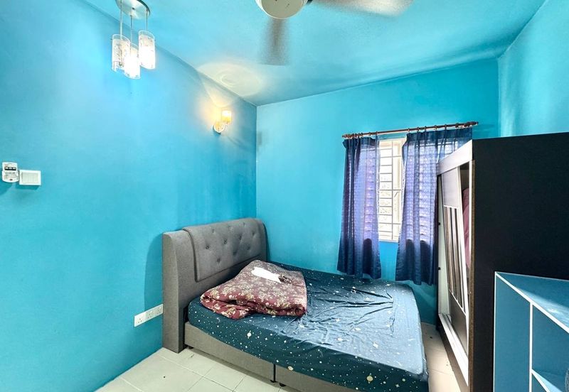 Residensi Bistaria, Ukay Bistari