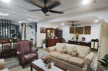 Semi D Double Storey Taman MBKT Chendering Kuala Terengganu , Terengganu