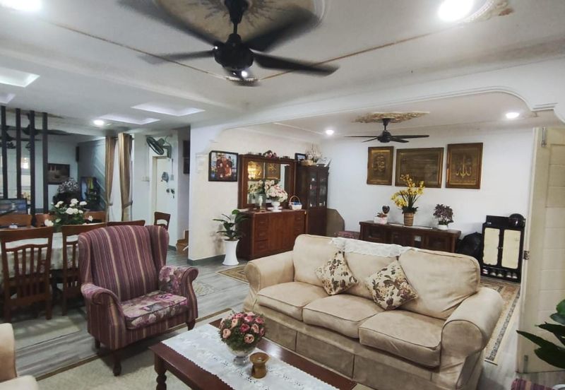 Semi D Double Storey Taman MBKT Chendering Kuala Terengganu , Terengganu