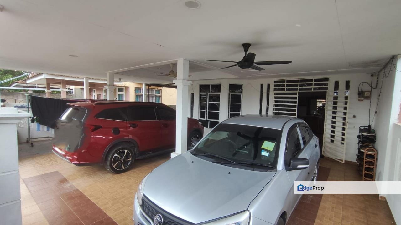 Semi D Double Storey Taman MBKT Chendering Kuala Terengganu , Terengganu, Terengganu, Kuala Terengganu