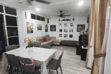 Semi D Double Storey Taman MBKT Chendering Kuala Terengganu , Terengganu