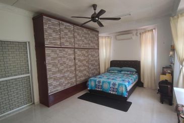 Semi D Double Storey Taman MBKT Chendering Kuala Terengganu , Terengganu