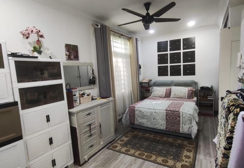 Semi D Double Storey Taman MBKT Chendering Kuala Terengganu , Terengganu